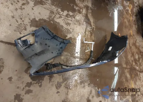 2016 Toyota Highlander Xle V6 z USA, uszkodzony, nr VIN 5TDJKRFH5GS284975